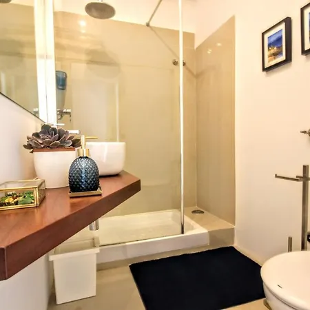 Comfort In The Center Of Lisboa